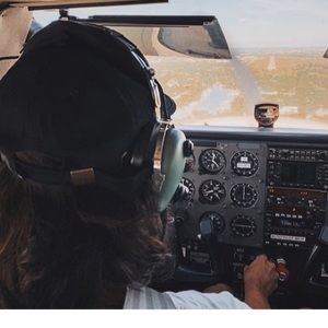 Meet your Posher, Johan